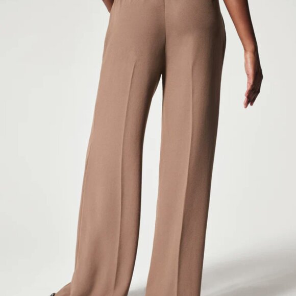 NWT SPANX Carefree Crepe Pleated Trouser Women's Medium Cedar - Picture 3 of 8